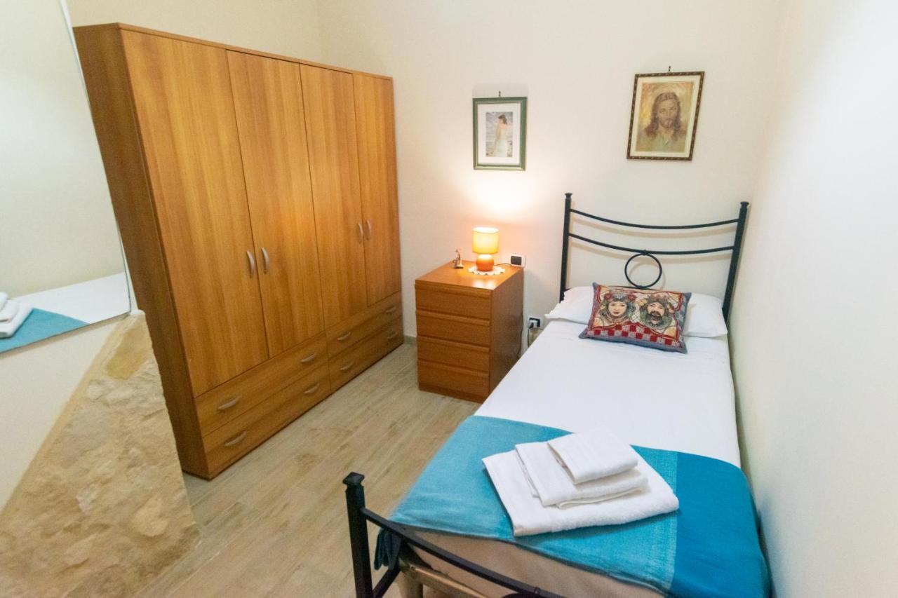 Corallo Holiday House Acitrezza 阿茨特雷扎 外观 照片